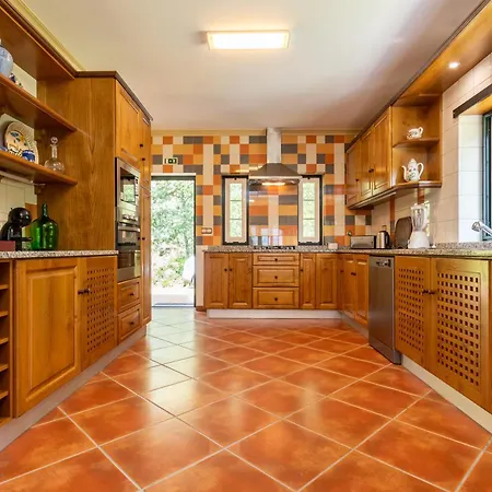 בית נופש River View House *