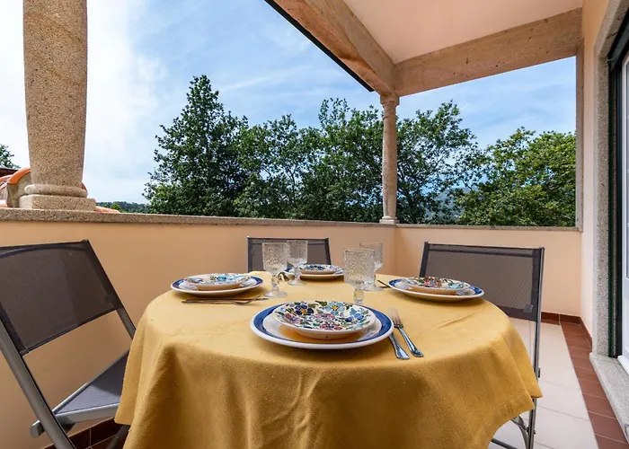 Tatil Evi River View House