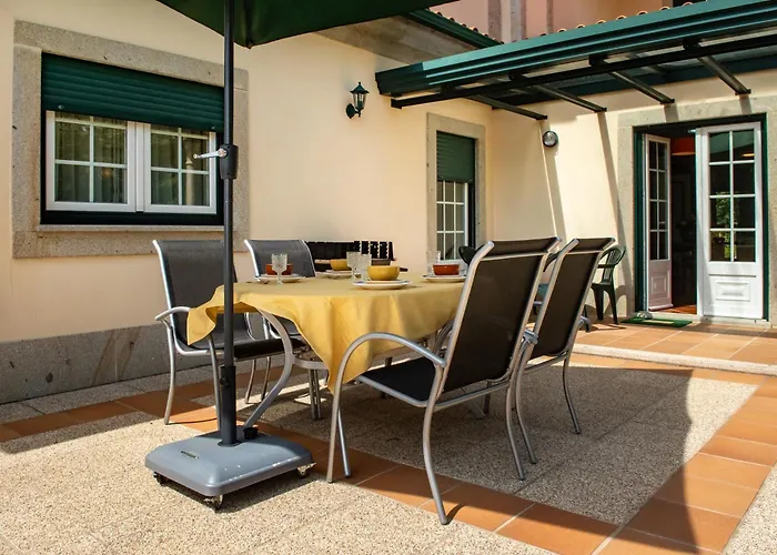 Tatil Evi River View House *